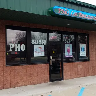 Sushi NO MORE (per the waiter)