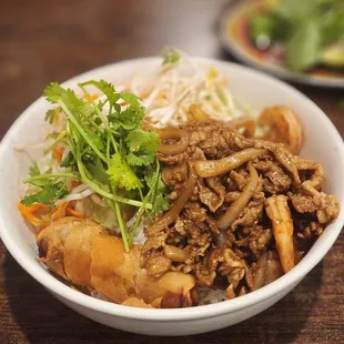 Combo bun - pork, shrimp and eggroll