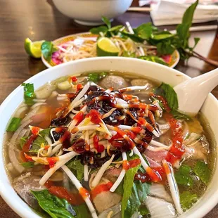 Pho Dac Biet