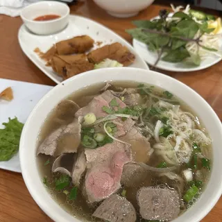 01. Special Combination Beef Noodle Soup