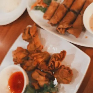 A2. Fried Wontons