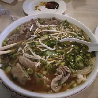 Pho Dac Biet - Reg