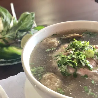 Special Combo Beef Noodle Soup