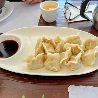 Chicken and Napa Cabbage Dumpling