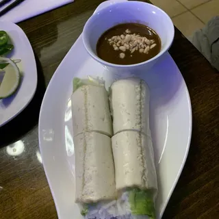 C2. Vegetarian Salad Roll (2) (Goi Cuon Chay)