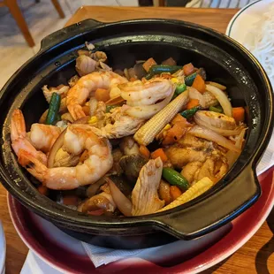 Clay pot rice