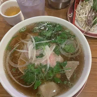 Phở Tái Bò Viên*