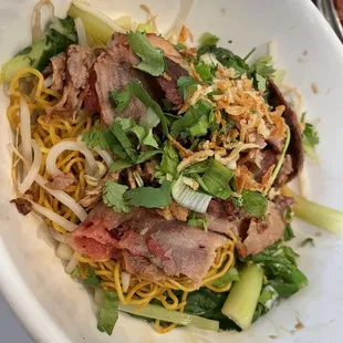 M3: Le's Special Mi Kho (w/ side of soup)