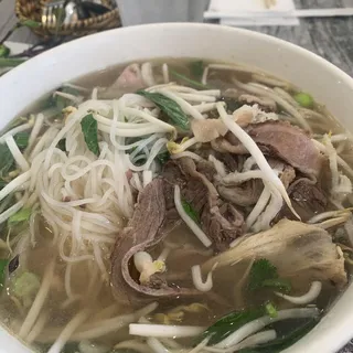 Tai Nam Gau Gan Sach Bo Vien