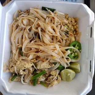 Colorless, flavorless pad thai. 100% Disappointing.