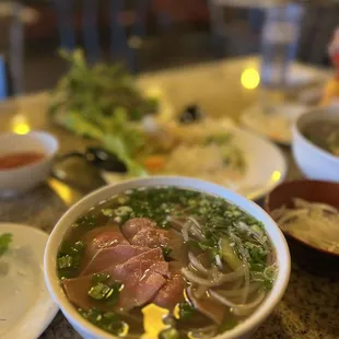 Pho tai