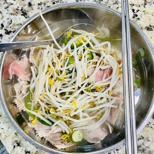 Pho Lee's