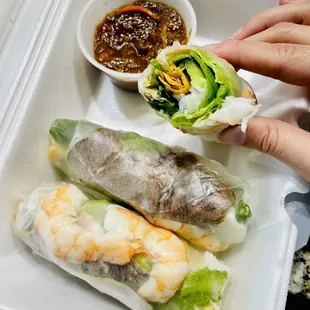 Perfect spring roll with the crunch and delicious dipping sauce