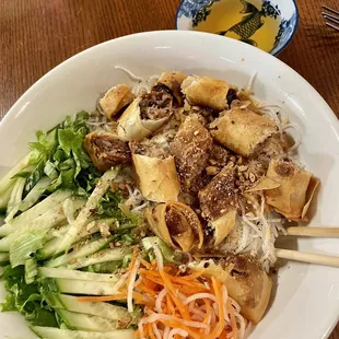 ramen and noodles, food