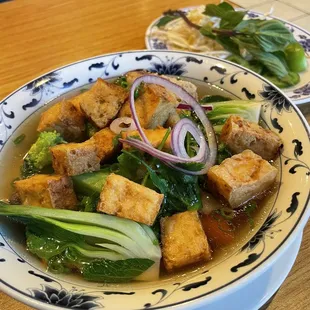 Veggie tofu pho