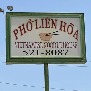 a sign for a vietnamese noodle house