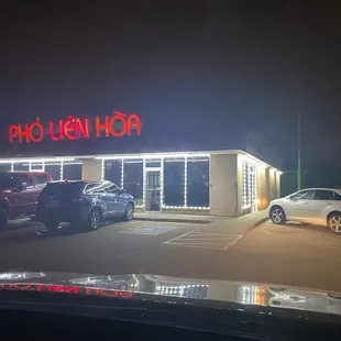 Open sign off 45 minutes before closing.