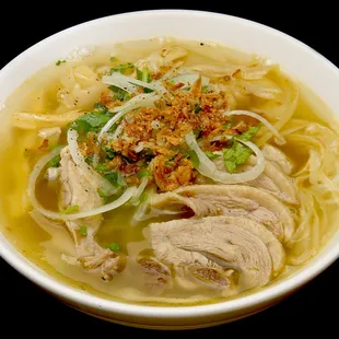 Bun Mang Vit - Duck &amp; bamboo noodle soup