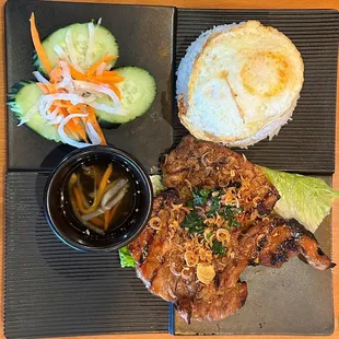 Rice with Grilled Pork Chop