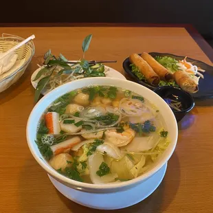 Seafood Pho
