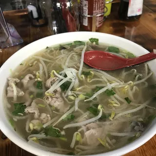 P1 Pho Dac Biet