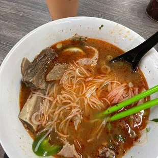 food, ramen and noodles