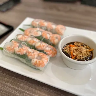 Shrimp spring rolls