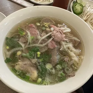 Pho Dac Biet