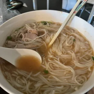 Pho Tai