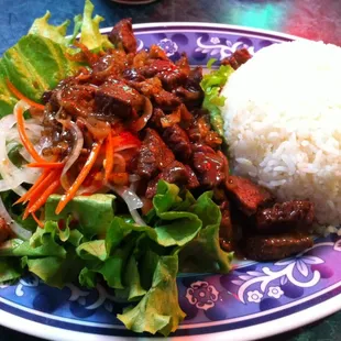 if not in the mood for pho, this diced beef with rice dish hits the spot