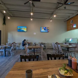 Wide open and high ceiling