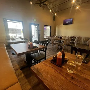 The dinning area, very clean!