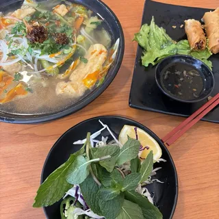 53. Bun Bo Hue Chay
