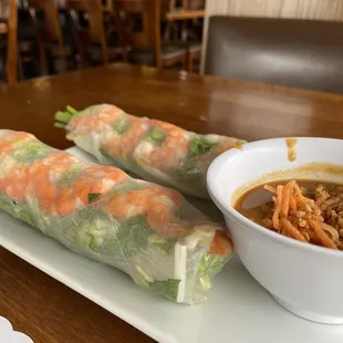 Spring rolls w/ shrimp!