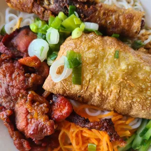 food, chicken wings and fried chicken