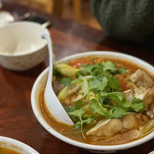 Cahn Chua Ca Bong Lau (Catfish Soup) : Yummy!