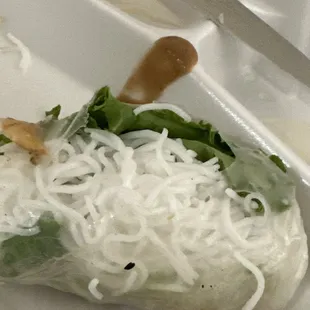 3/4 Spring rolls were broken...