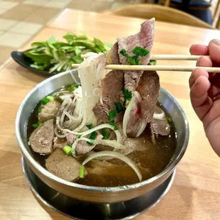 N11 Rare Steak and Well-Done Brisket Pho