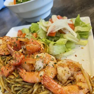 Garlic noodles with JUMBO grilled shrimp