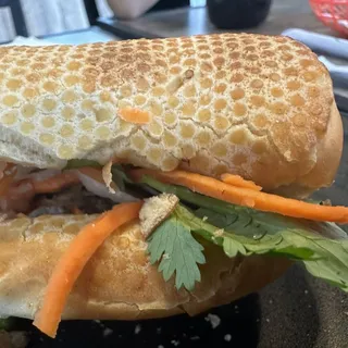Banh M Opla (3 Over - easy Eggs)