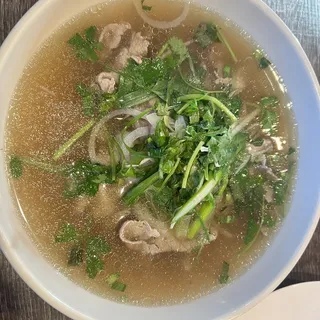 P8. Rare Steak Pho