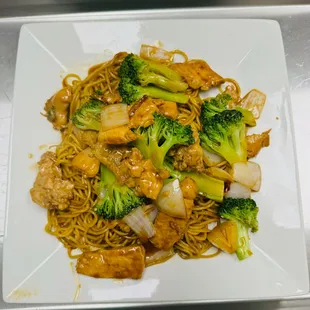 Chicken Teriyaki with Yakisoba noodle.