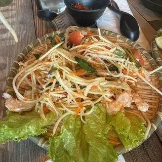 A6. Papaya Shrimp Salad