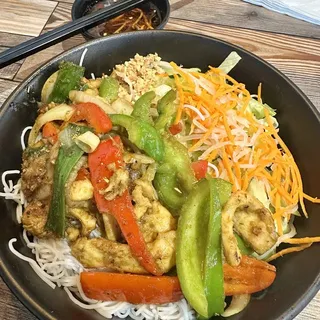 40. Lemongrass Chicken Vermicelli