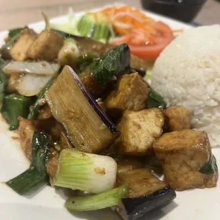 STIR FRIED EGGPLANT OVER STEAM RICE