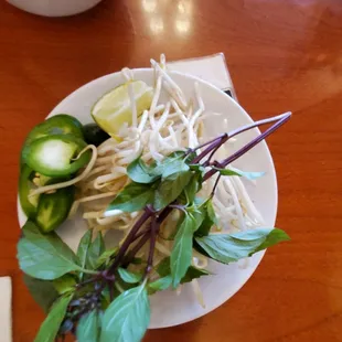 Fresh sides (vegetables).