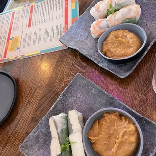 Spring Roll with Marinade Tofu