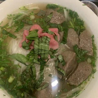 Deluxe Pho