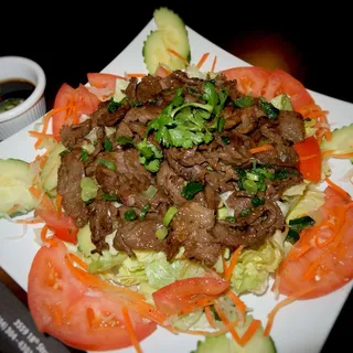 S3. Grilled Lemongrass Beef Salad