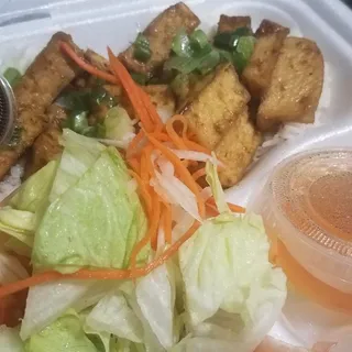 C6. Fried Lemongrass Tofu Rice